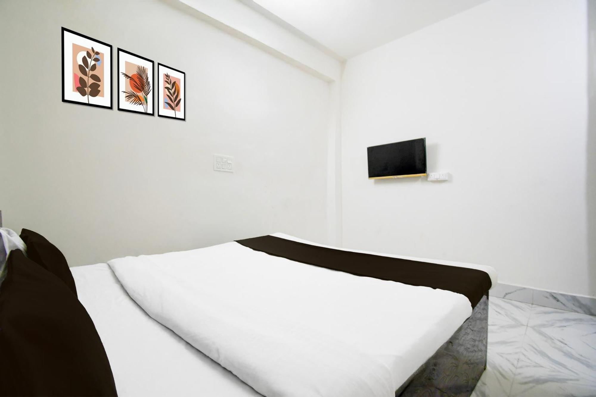 Hotel O The Light Hotel Danapur Bagian luar foto